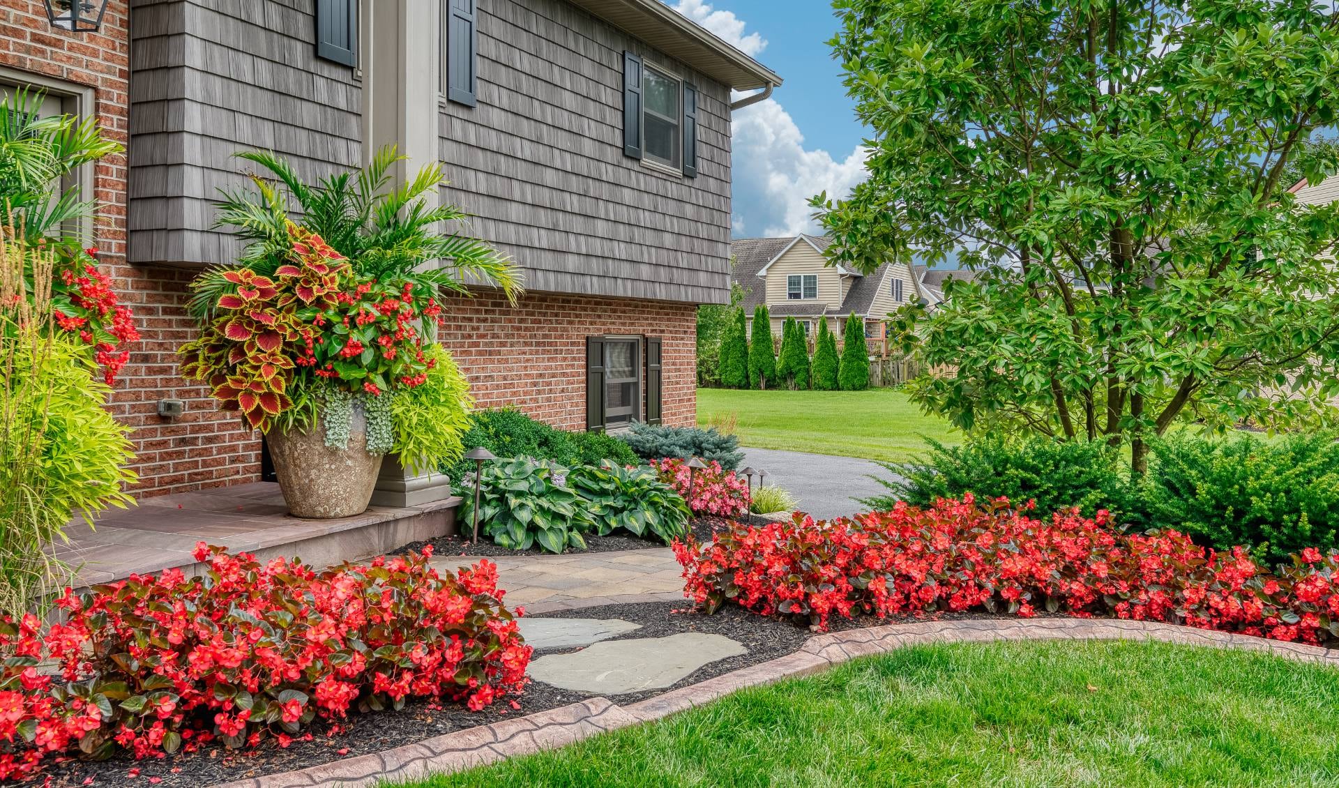 Garden Pathways: Unifying Your Landscape with Color & Texture - Tomlinson Bomberger