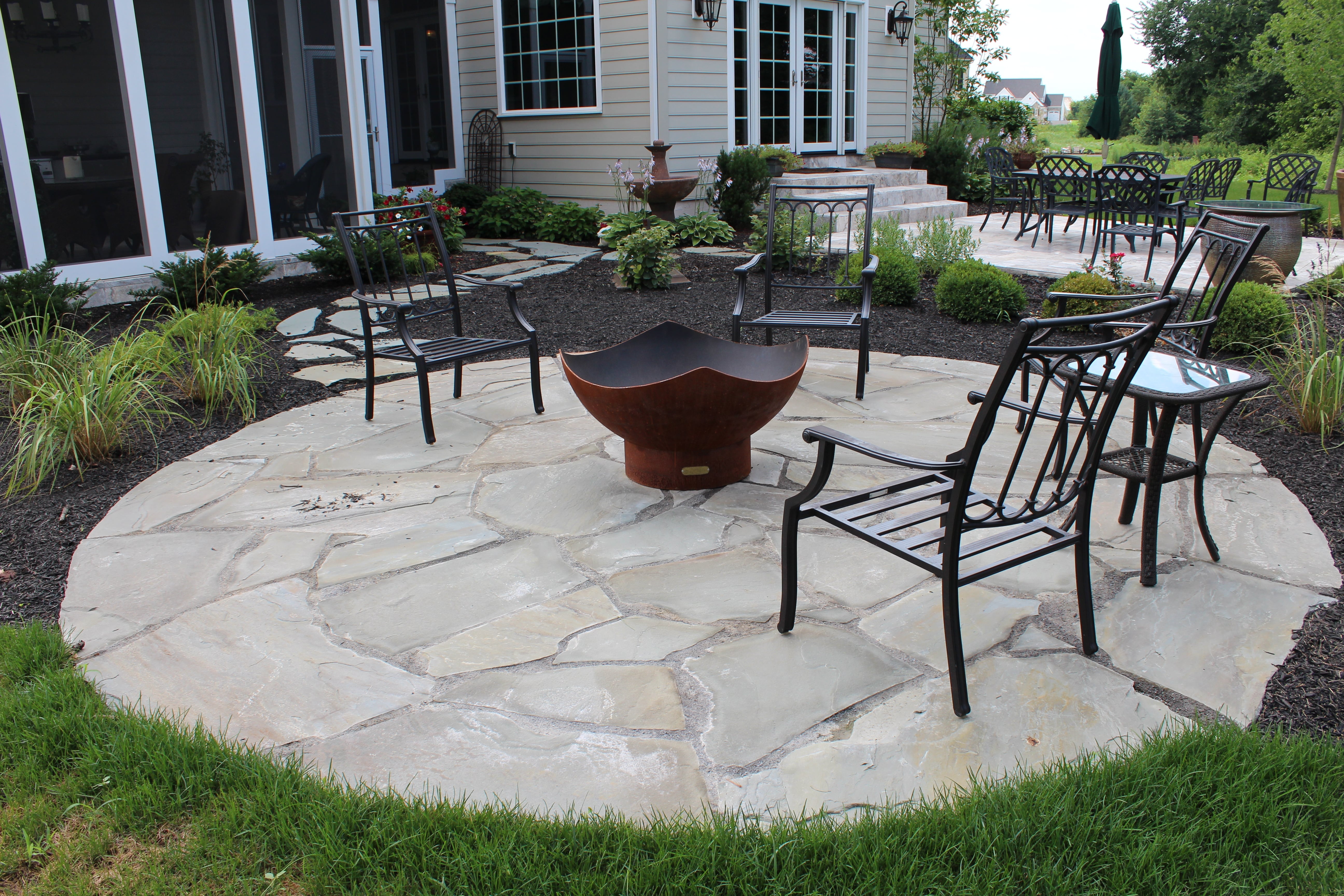 Natural stone flagstone patio