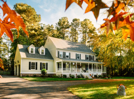 Your Yard Clean-Up Guide: Taking the Guesswork Out of Fall Lawn Care